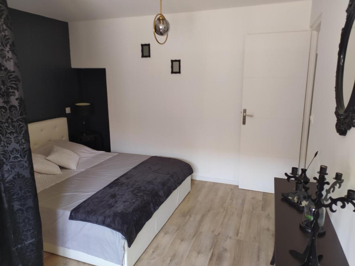 "Antre Nous" Au Coeur De Lunel Lunel  Bagian luar foto